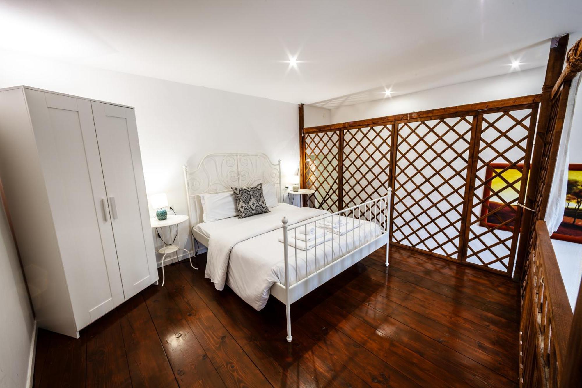 Mh Suites Rooms Apartments Bacoli Ngoại thất bức ảnh