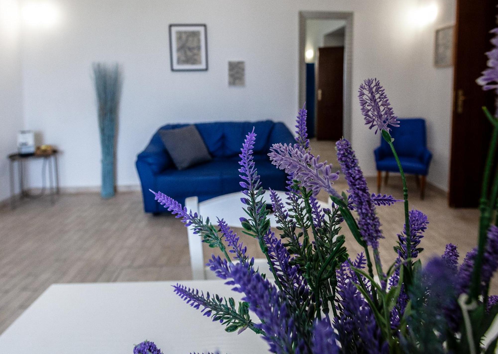 Mh Suites Rooms Apartments Bacoli Ngoại thất bức ảnh