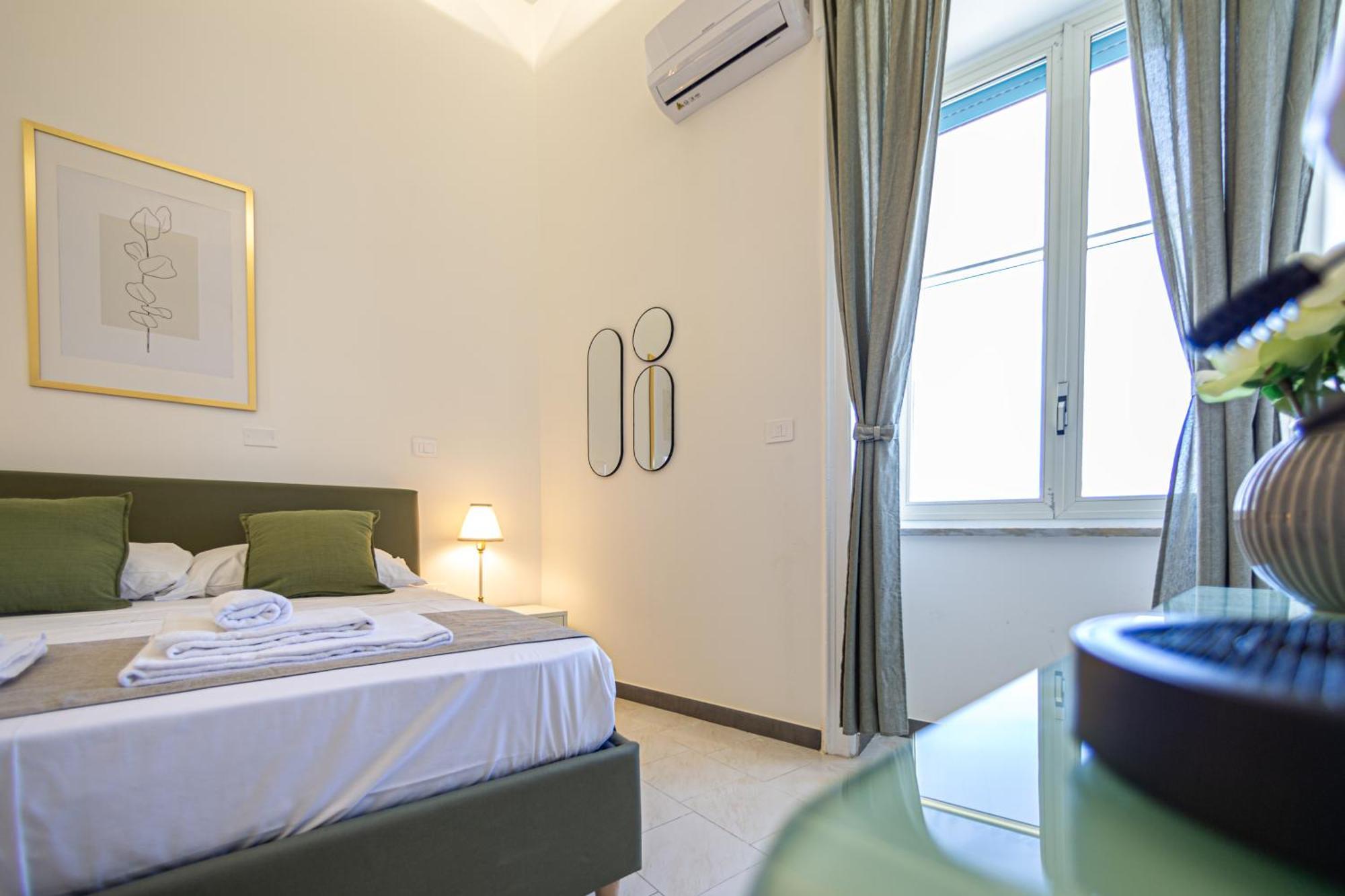 Mh Suites Rooms Apartments Bacoli Ngoại thất bức ảnh